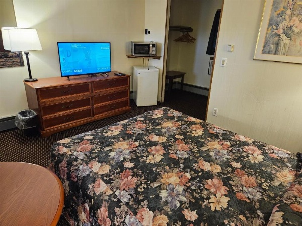 Alpenhaus Motel image 15