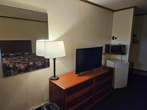 Alpenhaus Motel image 17