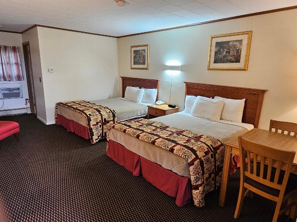 Alpenhaus Motel image 2